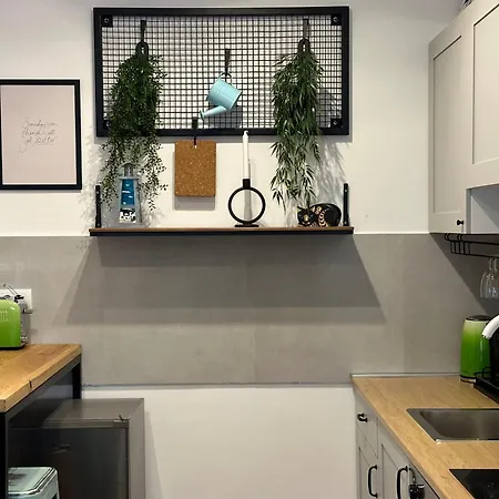 Sleep&fly Belgrade Apartmán Ledine